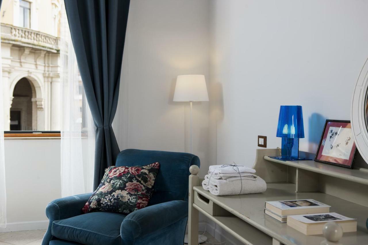 Appartement Carletti Urban Flat à Viterbe Extérieur photo